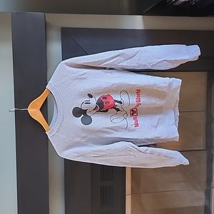 Disney sweatshirt size Small
